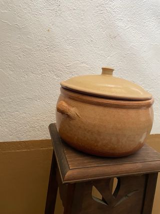 Puchero de barro