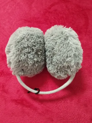 2 Orejeras Peludas