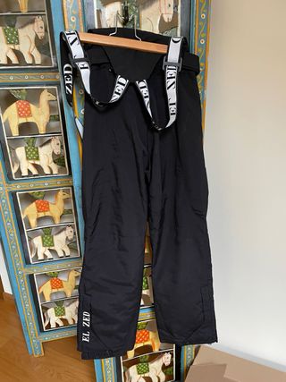 Pantaloni sci neri con bretelle