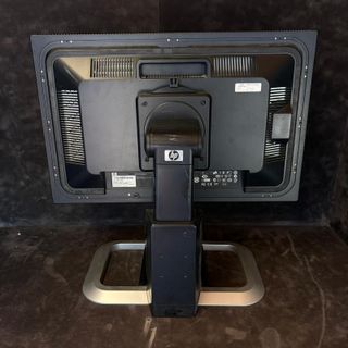 Monitor HP LP2275w Plata y Negro 22" pulgadas