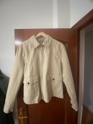 Chaqueta Zara Rayas Beige Nueva