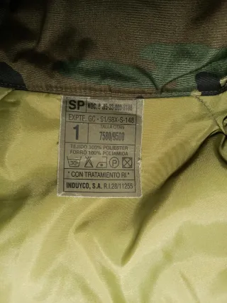 Ropa militar camuflaje