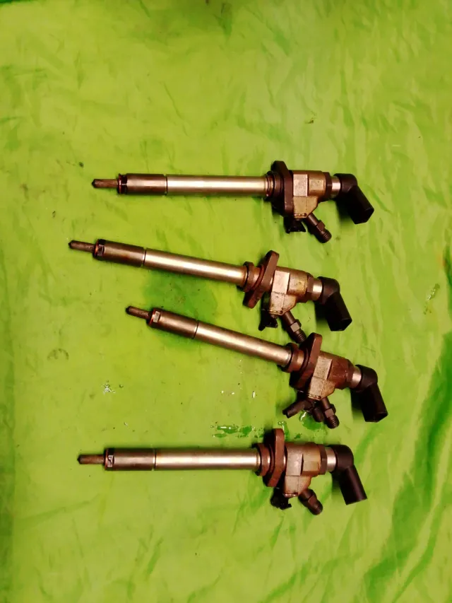 Inyectores PSA 2.0 HDI C4 Picasso