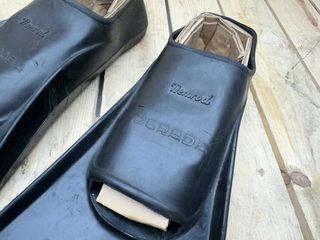 ALETAS NEMROD DORADA