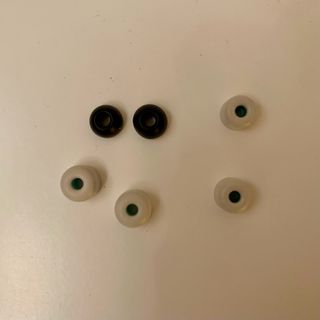 Beats Studio Buds Negros