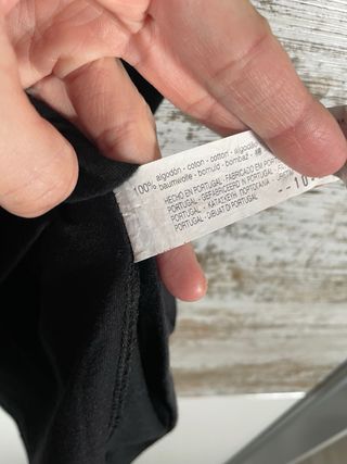 Camiseta Bershka DES-PA-CITO Negra Talla M