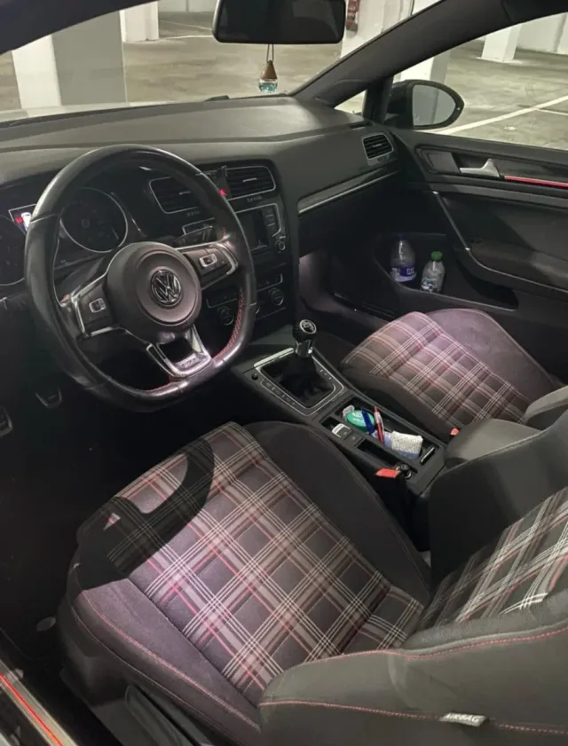 Volkswagen Golf GTI PERFORMANCE 2013