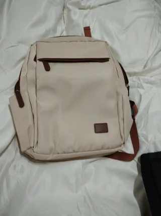 Mochila Beige y Marrón