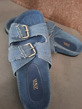 Sandalias ZARA denim con hebillas