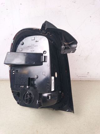 PILOTO TRASERO DERECHO MINI MINI 3P (F56)