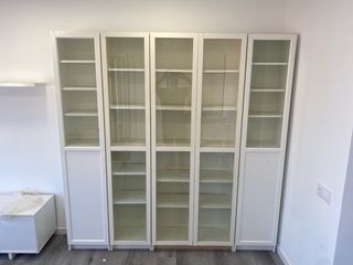 Carpinteria, montaje y desmontaje de muebles.