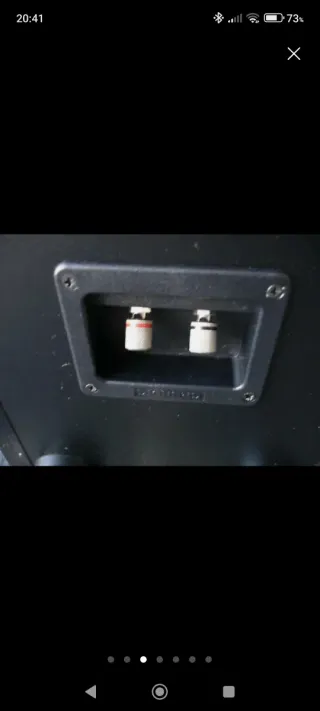 Par de altavoces Hi-Fi negros