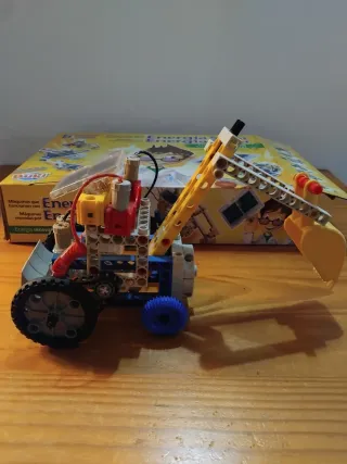 JUGUETE FOTOVOLTAICO DE CONSTRUCCION