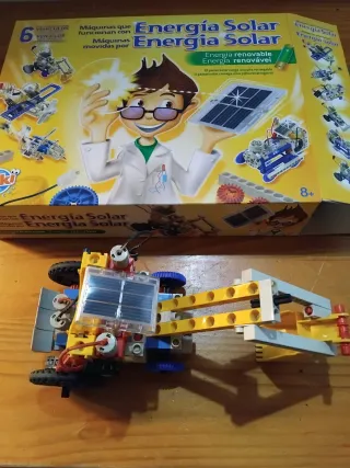 JUGUETE FOTOVOLTAICO DE CONSTRUCCION