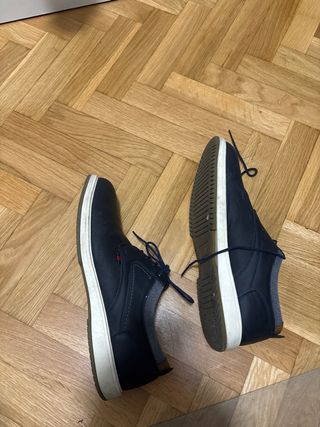 Zapatos casuales azul marino