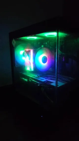 PC Gaming i5-10400F | 16GB RAM | RX 570 8GB