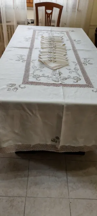 Tovaglia Lino Ricamato Floreale