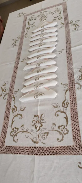 Tovaglia Lino Ricamato Floreale