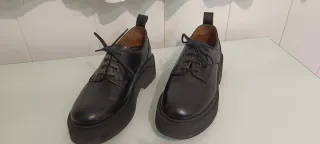 Zapatos negros plataforma cordones