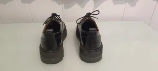 Zapatos negros plataforma cordones