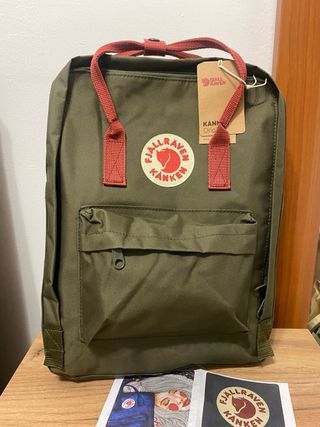 Zaino Fjallraven Kanken Verde Militare 16L
