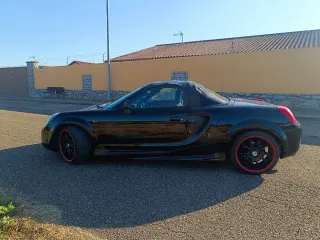 Toyota MR2 2002