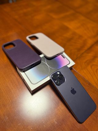 iPhone 14 Pro Max Morado