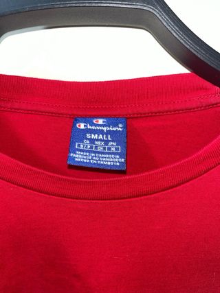 Camiseta Champion Talla S Logo Bordado Roja