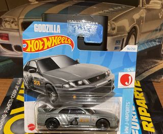 Hot Wheels Godzilla Nissan Skyline GT-R