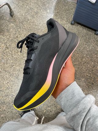 Zapatillas Adidas Negras con detalles