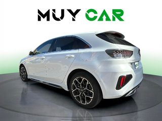 Kia Ceed 1.6 MHEV GT Line DCT 100 kW (136 CV)