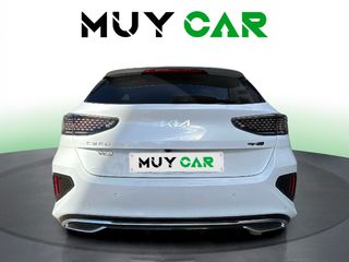 Kia Ceed 1.6 MHEV GT Line DCT 100 kW (136 CV)