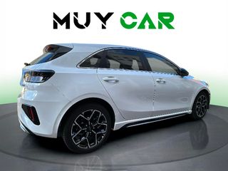 Kia Ceed 1.6 MHEV GT Line DCT 100 kW (136 CV)