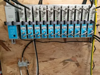 Antenista técnico teleco Antenas morales