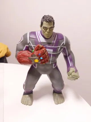 Figura Hulk Electrónico