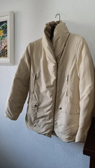 Cazadora plumas como NUEVA Zara Reversible Talla S