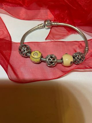 Bracciale Pandora con charm