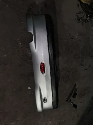 Defensa trasera Peugeot 206