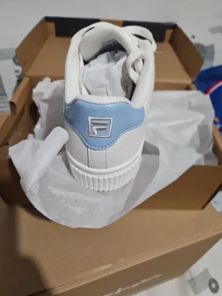 Zapatillas Fila Nuevas Talla 37.5