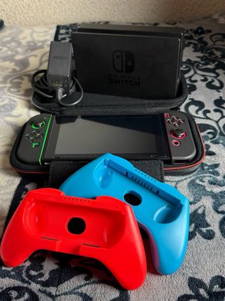 Nintendo Switch con Accesorios