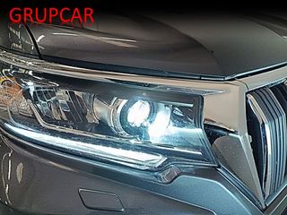 Toyota Land Cruiser VXL