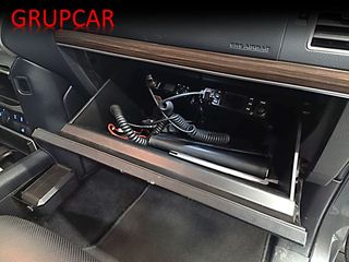 Toyota Land Cruiser VXL