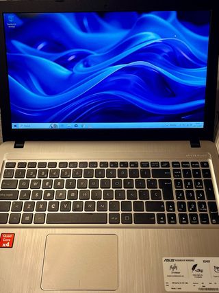 Portátil Asus 1 Terabyte, Windows 10 como nuevo