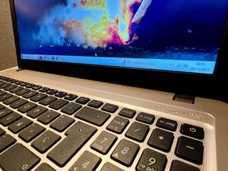 Portátil Asus 1 Terabyte, Windows 10 como nuevo