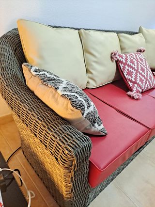 Sofá 3 plazas con cojines