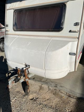 Baúl delantero caravana Roller (679 685 019)