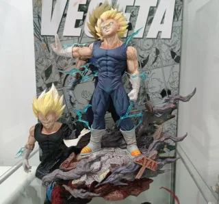 Dragon Ball Majin Vegeta Super Saiyan Statue Bust