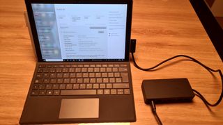 Microsoft Surface Pro 4 + Teclado + Dock