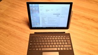 Microsoft Surface Pro 4 + Teclado + Dock