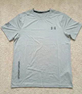 Conjunto Under Armour T-shirt y Shorts Talla L